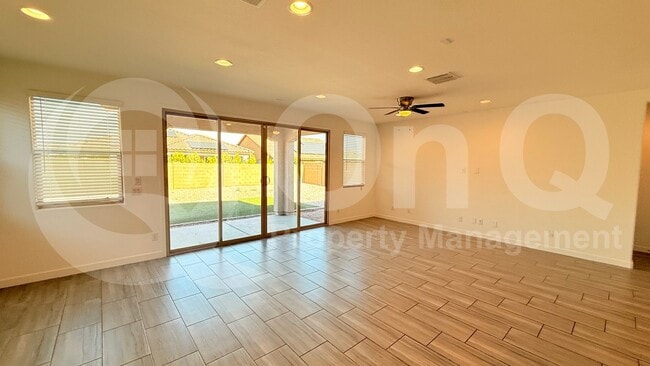 Photo - 19638 W Badgett Ln