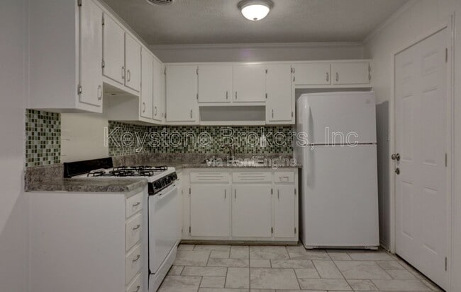 Photo - 10252 Foxfire Terrace