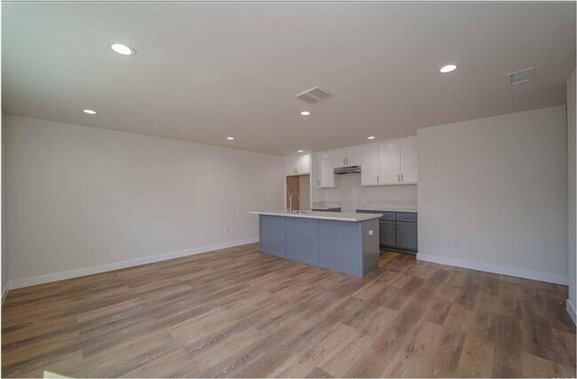 326 E 73rd St Unidad 73(328B)