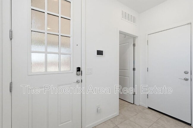 Photo - 40643 W Shaver Dr