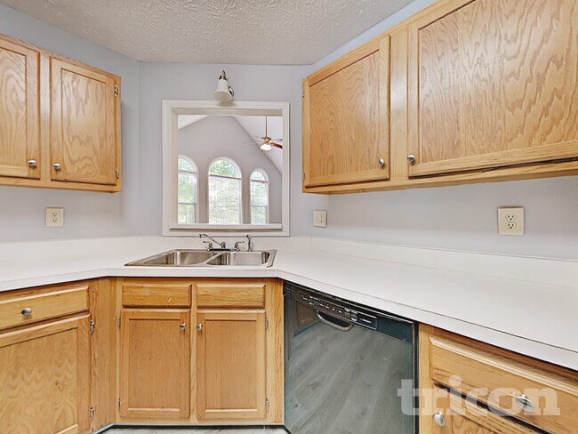 Photo - 5301 Brookshire Ct