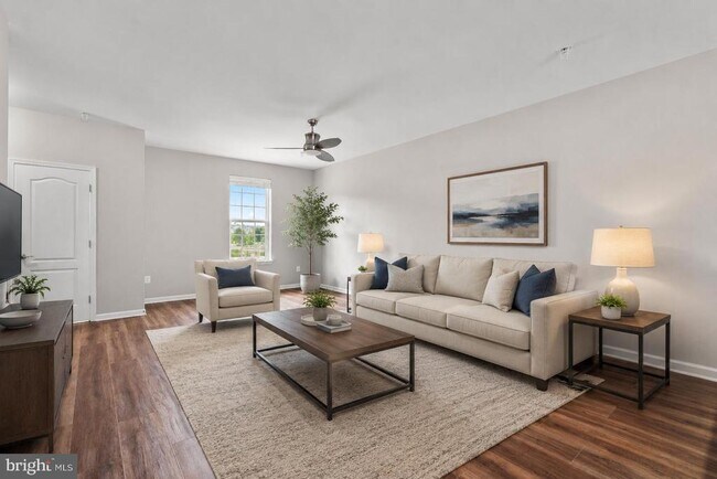 Photo - 9442 Adelaide Ln