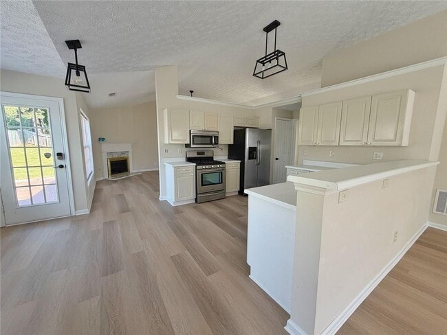 Photo - 902 Conners Cove NW