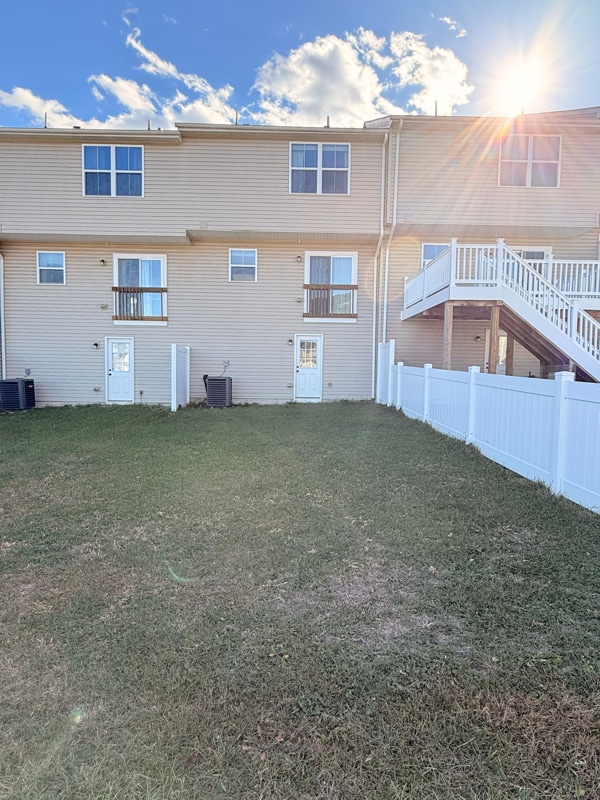 Photo - 28 Sebago Pl