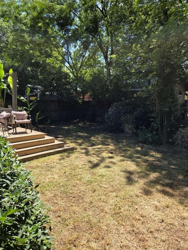 Patio trasero - 249 Powell St SE