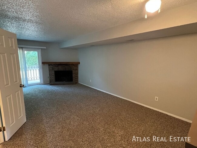 7535 Banner Ct