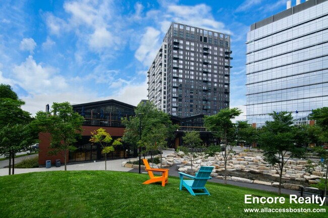 Photo - 151 N First St Unidad 1212