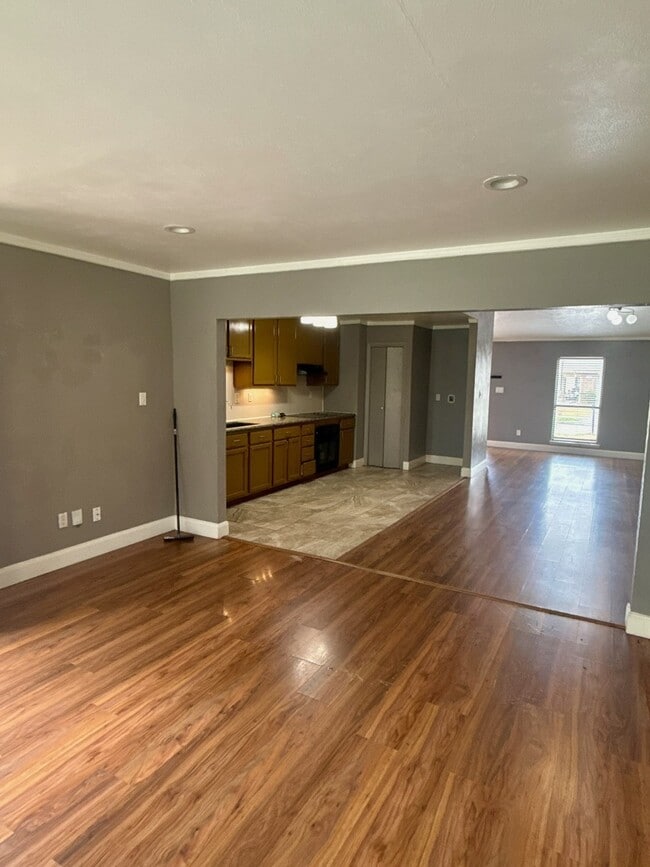 Photo - 22726 Melham Ln