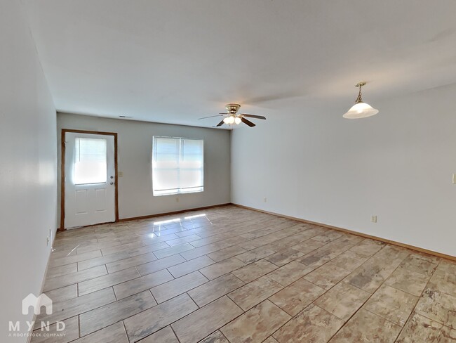 Photo - 1130 S Clifton Ave