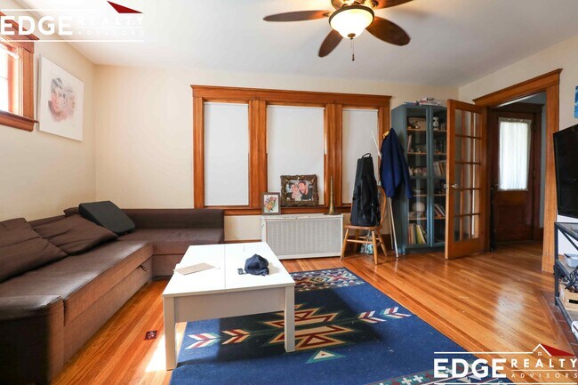 Photo - 45 North Crescent Circuit Unit 1