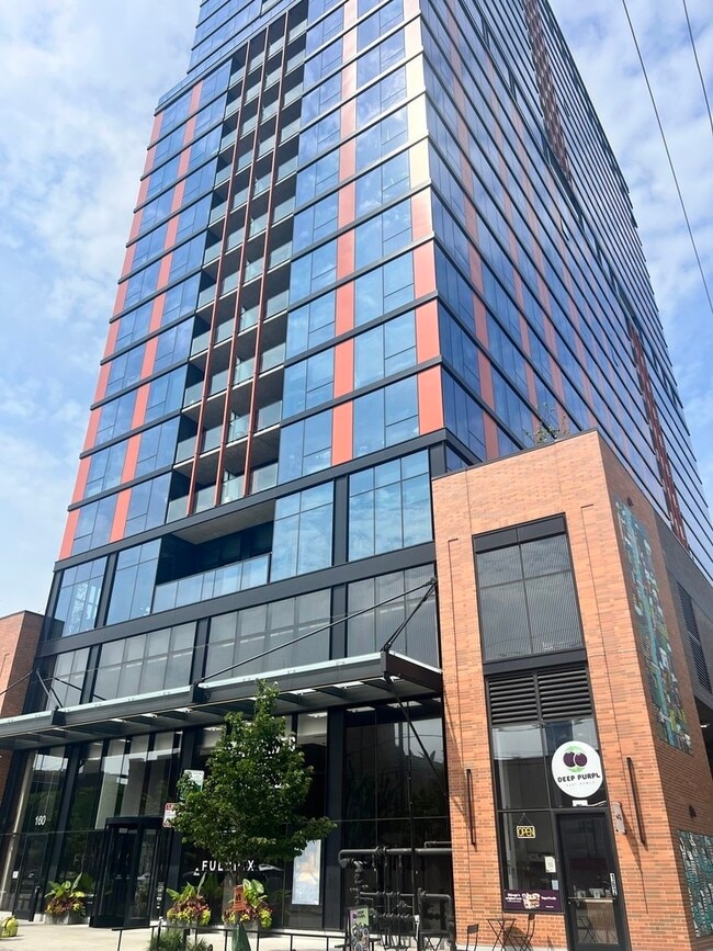 Building Photo - 160 N Elizabeth St Unit 2510 Rental
