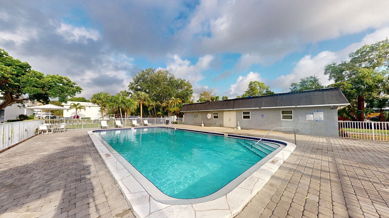 Photo - RAM East Boca Apartments