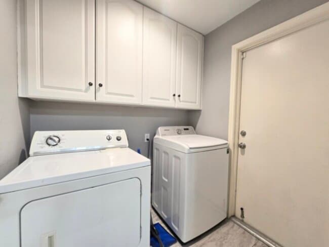 Photo - 5823 Timber Star