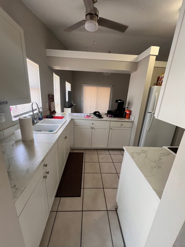 Photo - 1014 Diplomat Pkwy E Townhome