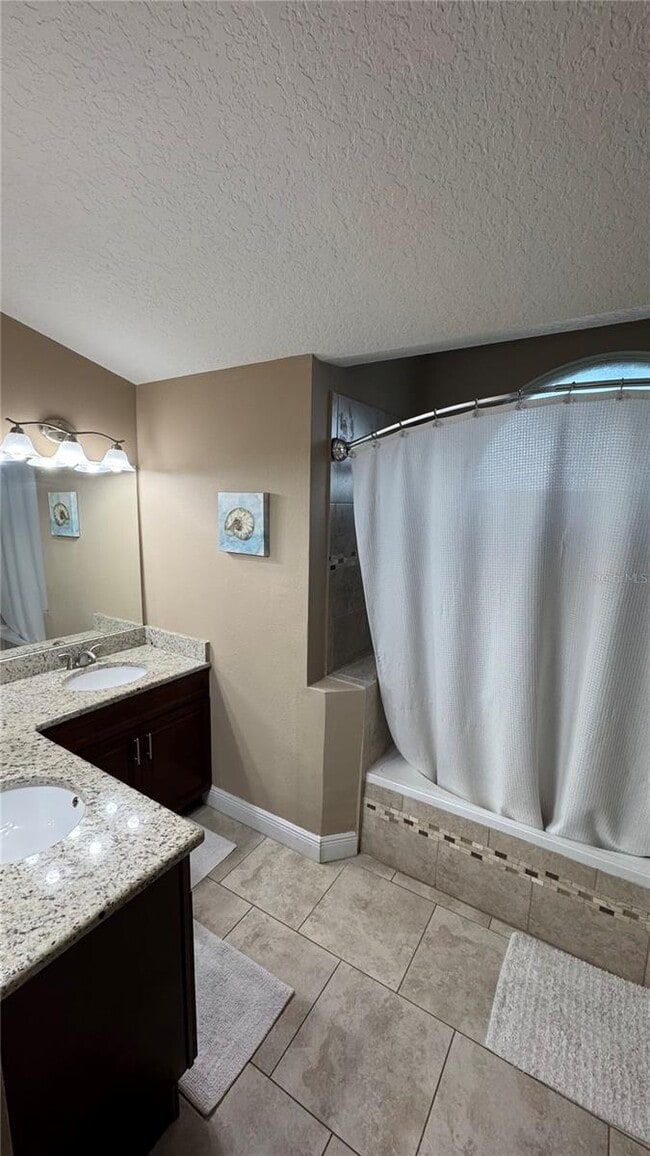 Photo - 3923 Blackberry Cir