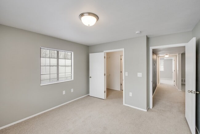 Stone Crest Apartments