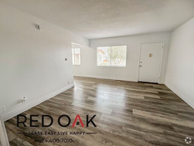 Building Photo - 11734 Menlo Ave Unit D Rental