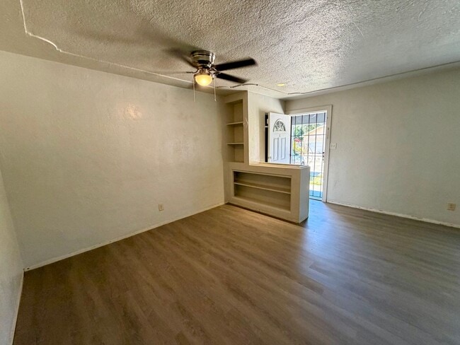 Photo - 3 BED 2 BATH HOUSE WITH NEW LUXURY VINYL PLANK FLOORING