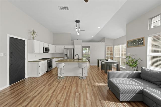 Photo - 9801 Concord Dr