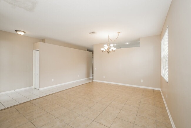 5512 Terrain De Golf Dr