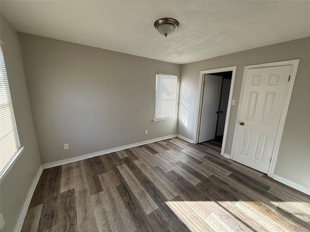 Photo - 4520 Columbia Ave Unidad 2