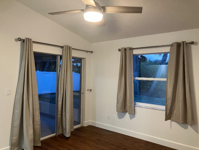 Photo - 393 S Wimbrow Dr Unit A