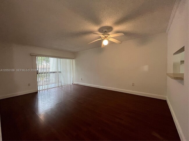 Photo - 701 N Pine Island Rd Unit 202