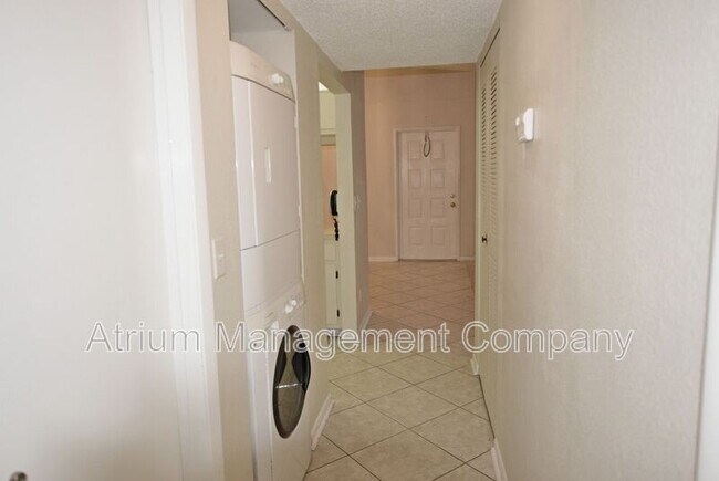 Photo - 8215-33 Sun Spring Cir