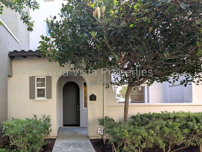 10521 Zenor Ln