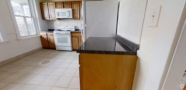 Building Photo - 8 Barrows St Unit 1 Rental