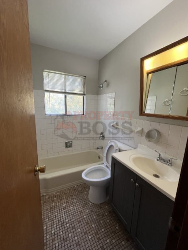 Photo - 5340 Pennsylvania St