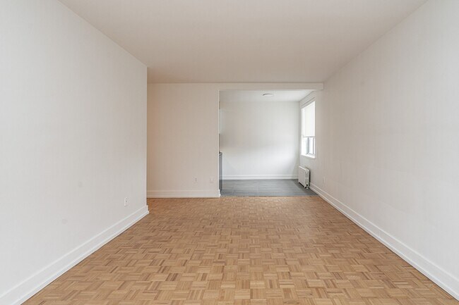 Photo - 55 Eccleston Dr Unit 207