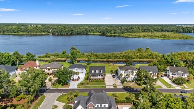 Photo - 1733 Indigo Island Dr