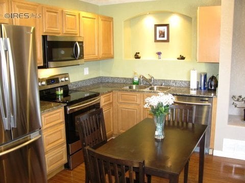 Photo - SUNNY 2 Bed, 2 Bath Townhome in Lafayette - Available July 5th