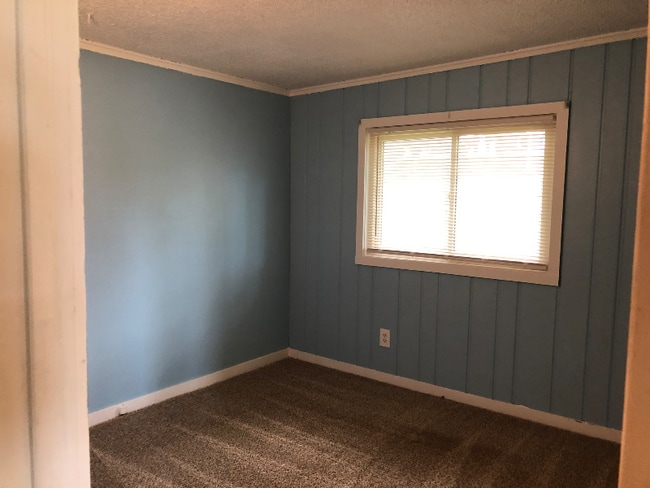 Photo - 1151 Blackfoot Trail