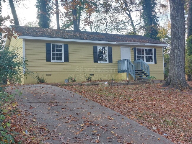 Photo - 5766 Hillside Dr NW