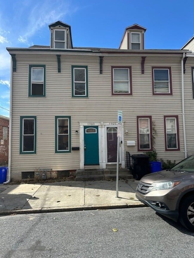 Building Photo - 1920 N 4th St