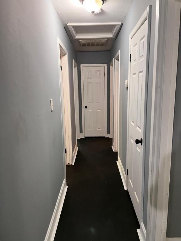 Photo - 948 Biddle St