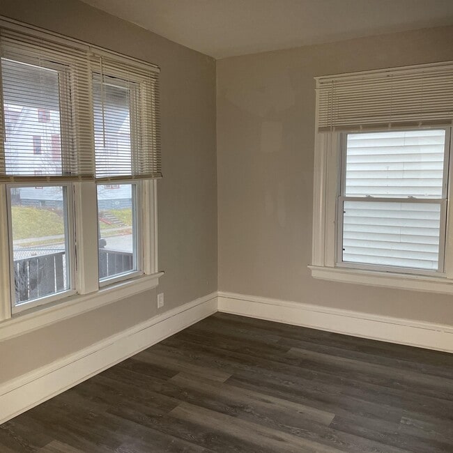 Photo - 2021 N 38th St