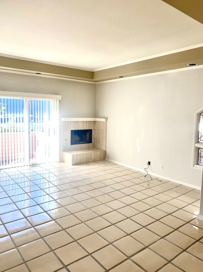 Photo - 7629 Draper Ave Unit 7629 Draper