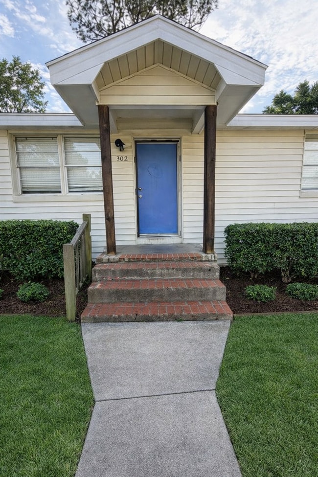 502 Maplewood Dr Unit 502