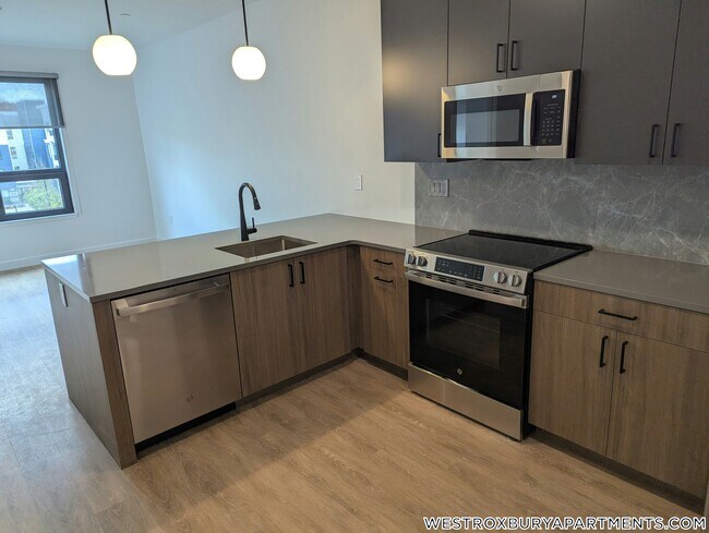 Building Photo - 199 Gardner St