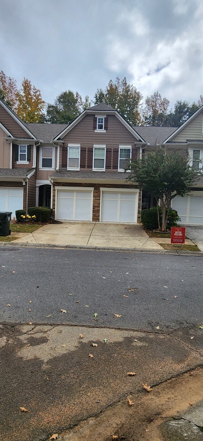 Building Photo - 1817 Waterside Dr NW