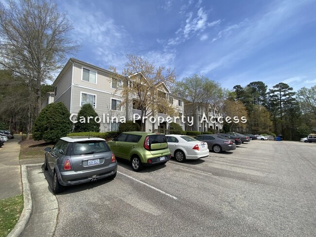 Photo - 1401 Collegiate Cir Townhome