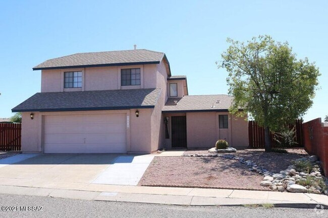 Building Photo - Nestled in a convenient NW neighborhood Rental