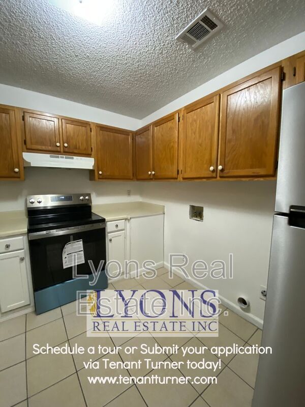 Photo - 1102 S Gordon Ave