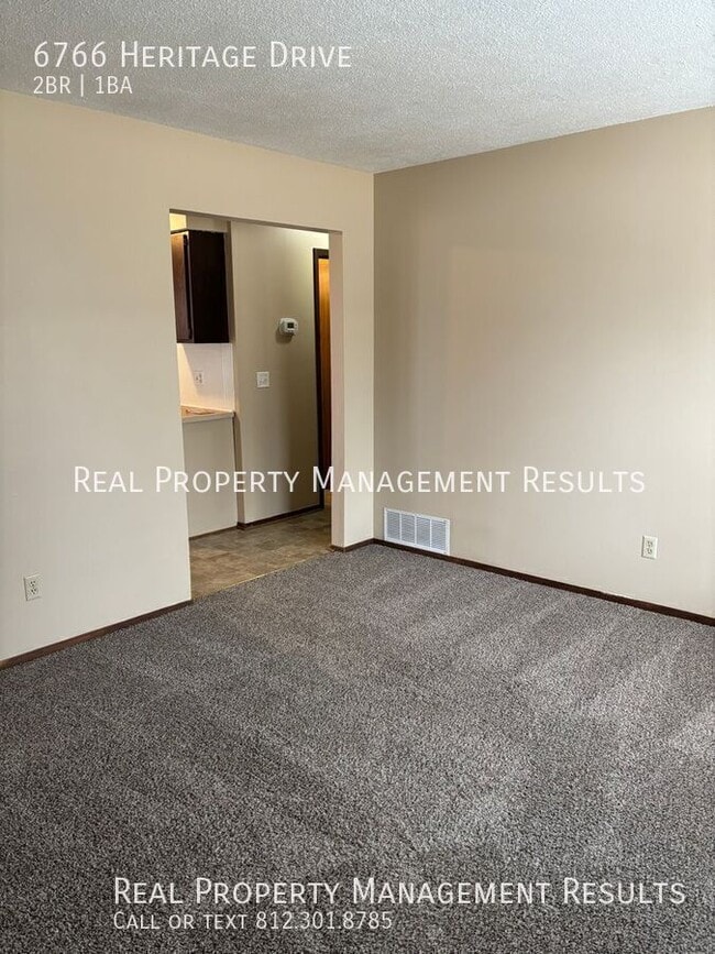 Photo - 6766 Heritage Dr