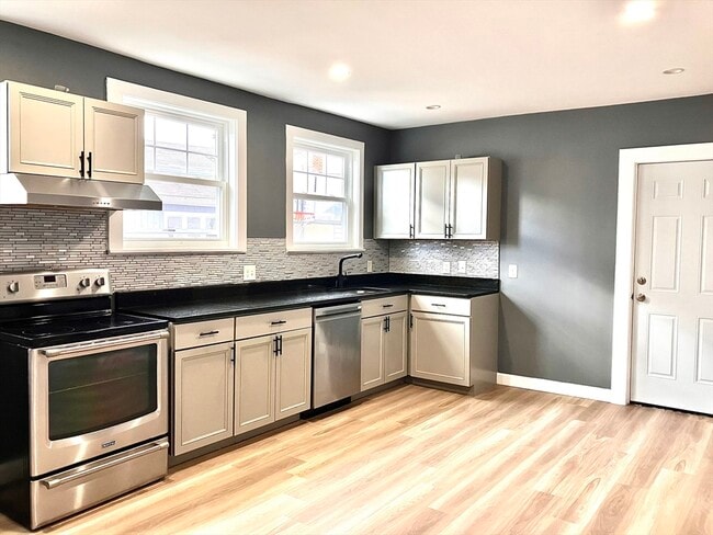 Photo - 20 Sweetser Terrace Unit 20