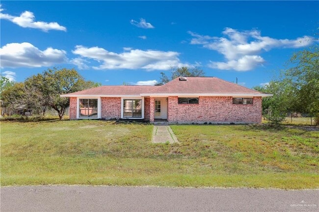 Photo - 26 Tiquisate Ave