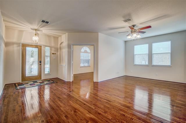 Photo - 11049 La Grange Dr